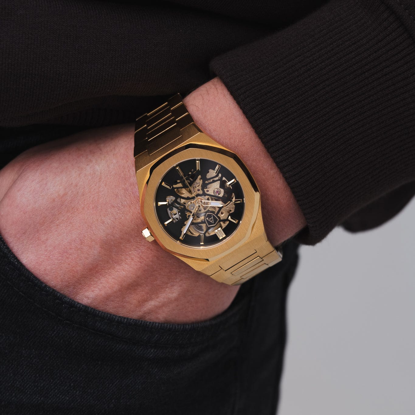Hybrid Gold - APEX WATCHES