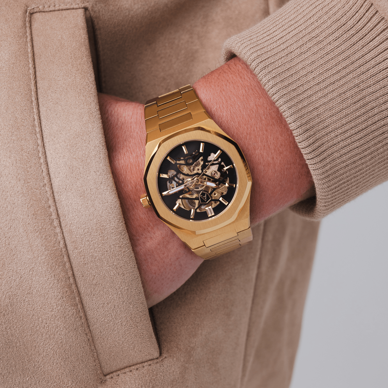 Hybrid Gold - APEX WATCHES
